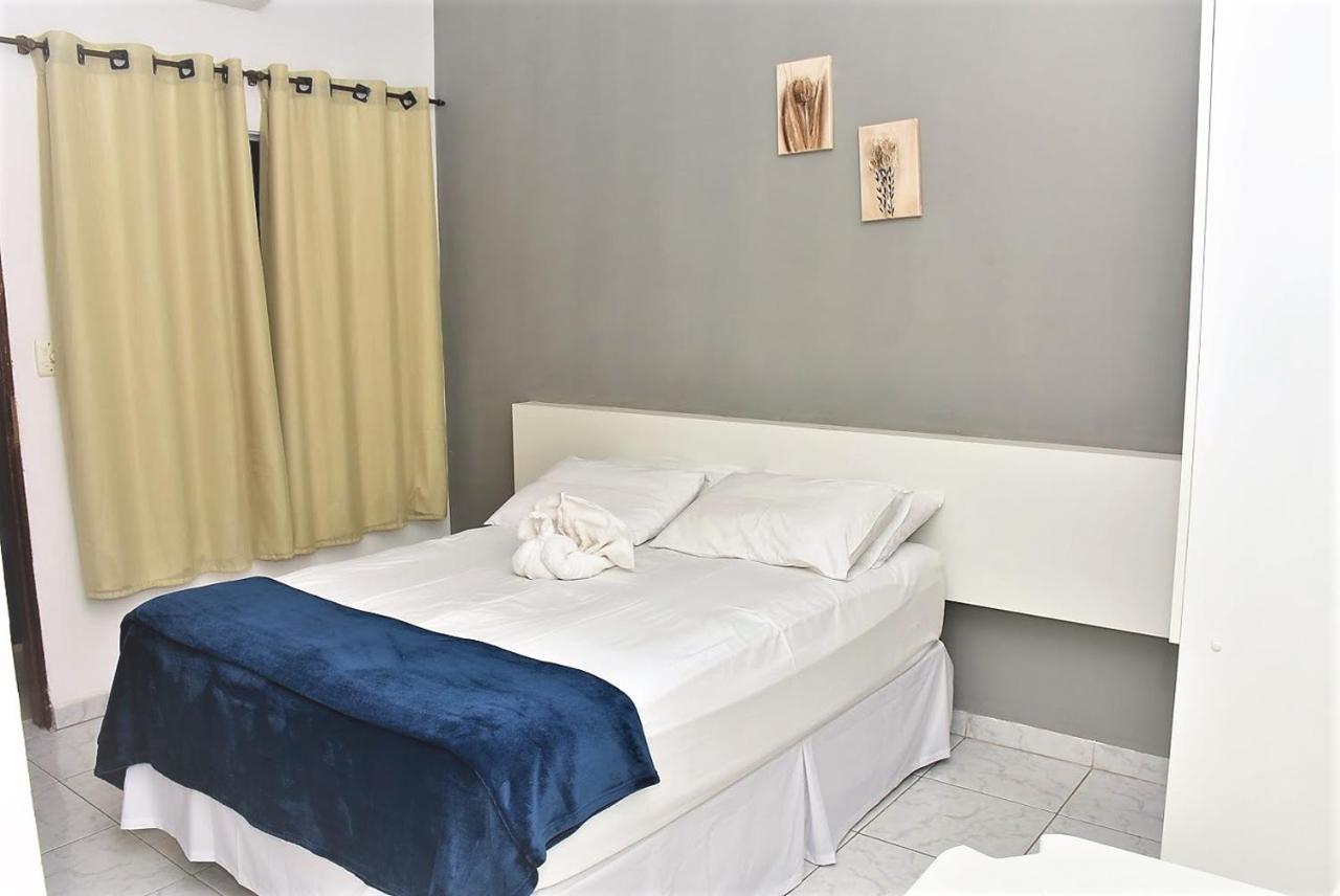 Hotel Aracariguama Bagian luar foto